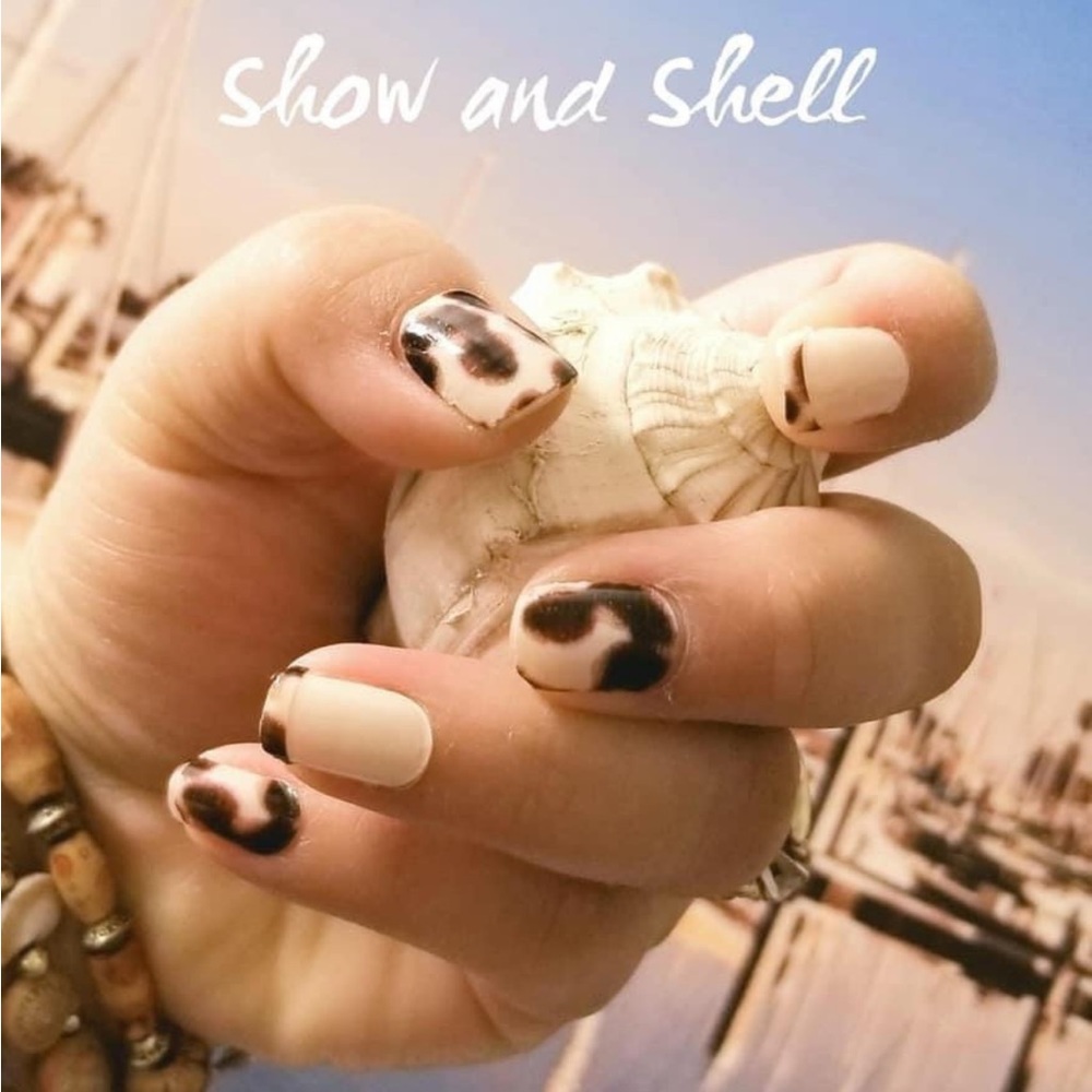 *Retired* Color Street: Show and Shell | Tortoiseshell Beige Brown Beige Neutral - Picture 5 of 15